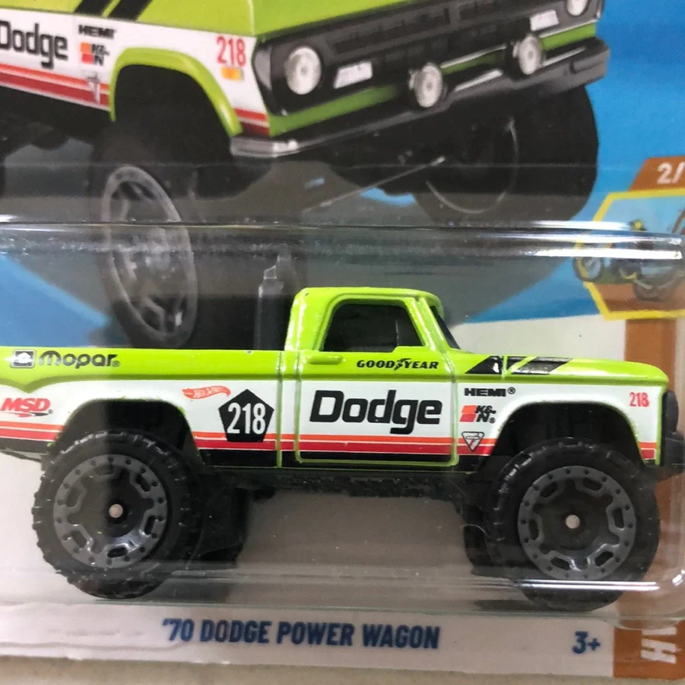 '70 Dodge Power Wagon - Green